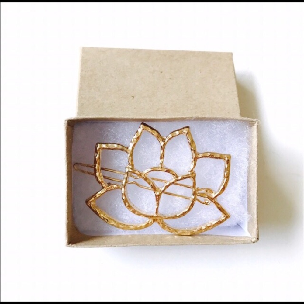 HOST PICK Sacred lotus gold boho hair clip yoga - Picture 6 of 6